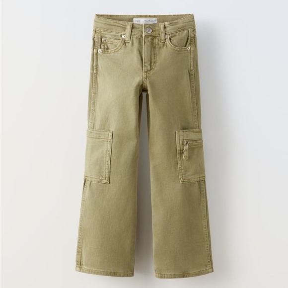 Zara Other - Zara “The New Cargo Jeans”
